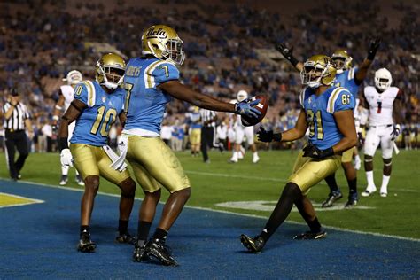 Ucla Football Projecting The Starting Lineup For The 2017 Season