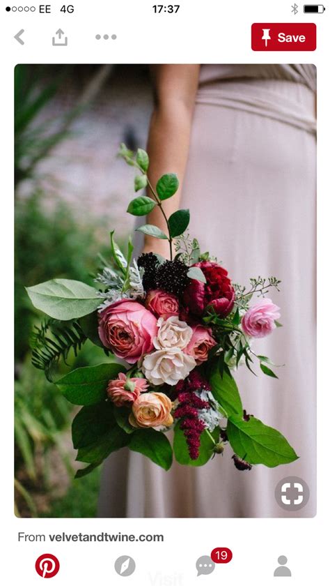 Experienced designers who make wedding bouquets of the highest class usually meet with their clients and discuss all the details, beginning with the wedding. Pin by Emily Biddle on Flowers | Boho wedding bouquet ...