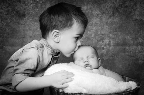 A Big Brother And Baby Sister Photo How Cute Are These Too And We