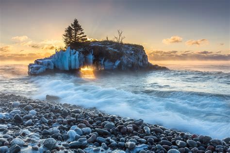 Interesting Photo Of The Day Sunrise Over Lake Superior The Dream Within Pictures