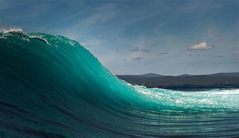 12 of the Most Beautiful Waves You'll Ever See | The Inertia