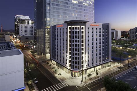 Hampton Inn And Suites Phoenix Downtown North Central Group