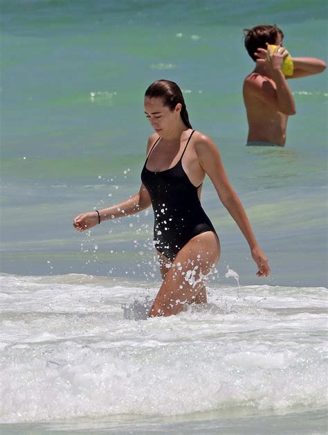 Alycia Debnam Carey In A Black Swimsuit Enjoying Some Time In The Sun