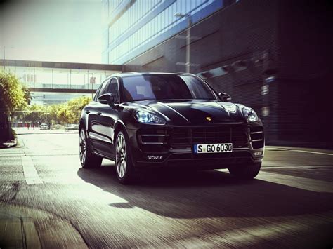 What is the start price of a second hand car in india? New Porsche Car 2014: Porsche Macan Price, Pics in India ...