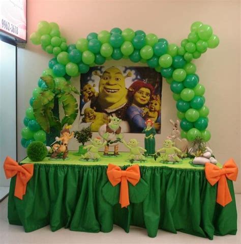 Ok shrek fans if you are planning a shrek birthday party theme you may need some fun ideas and inspiration to help you create a shrek birthday cake or even shrek cupcakes for your party. Shrek children's party | Birthday party themes, Birthday ...