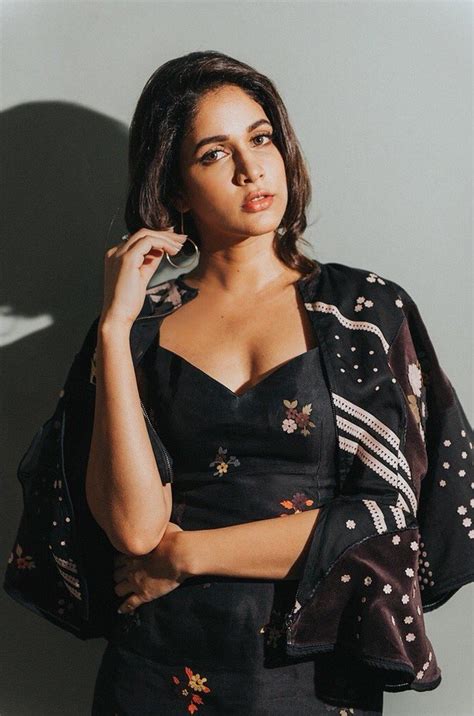 Lavanya Tripathi Hot Photos Flaunting Her Cleavage And Steamy Body