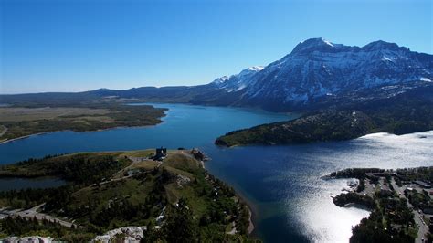 3840x2160 Resolution Aerial Photography Of Body Of Water And Mountain