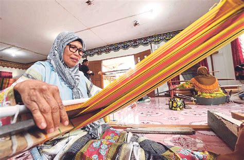 Check spelling or type a new query. Mempopularkan kraf Sabah | Harian Metro