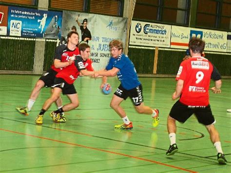 All information about sv sandhausen (2. Rottweil: SV Hausen im Derby krasser Außenseiter ...