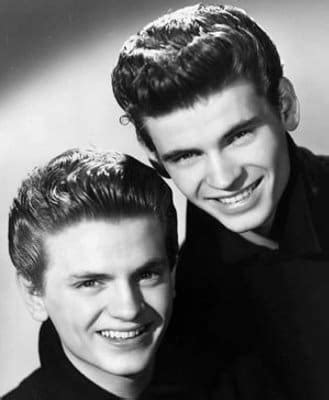 Don everly has released a statement on the passing of his little brother phil, who died of chronic obstructive pulmonary disease on friday. Don Everly - Singer - Biography