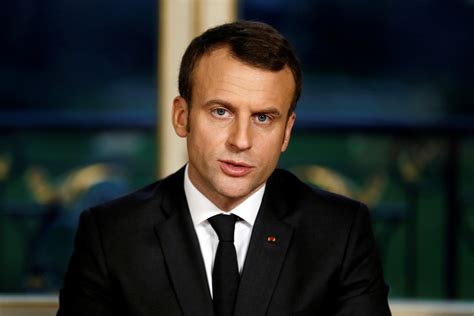 Born 21 december 1977) is a french politician who has been serving as the president of france since 14 may 2017. Emmanuel Macron présente ses vœux à la presse — RT en français