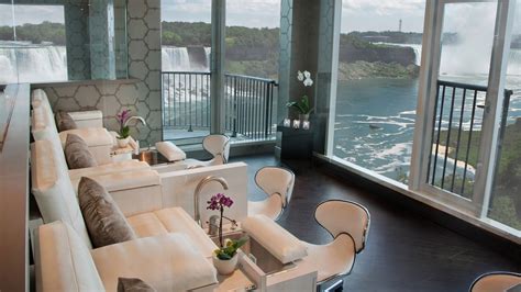Sheraton Fallsview Hotel Hotel In Niagara Falls Canada