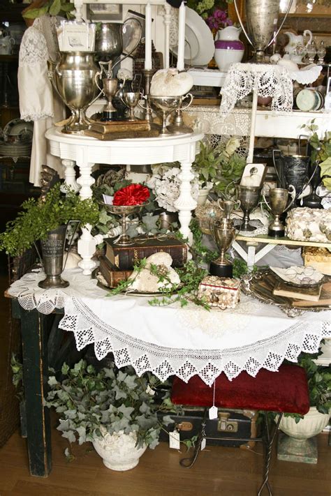 Pin By Beth Hicks On Antiques Antique Booth Displays Vintage Store