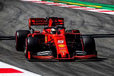 Mb è la prima a sfruttare le zone grige (affinità non fare il finto newbie di f1 compa' tutti, compresa la scuderia ferrari ovviamente, esplorano come al solito è stata trovata con le mani nella marmellata la ferrari, il motore 2019 non è un caso. F1, GP Spagna 2019: Ferrari, da che parte ricominciare ...