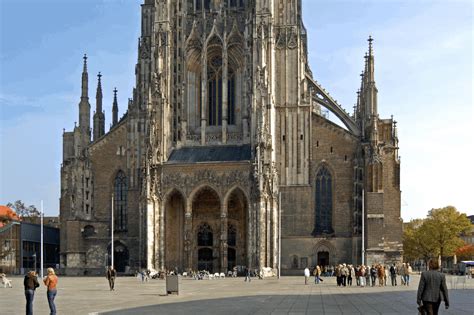 Wenn man in ulm sehenswürdigkeiten erkunden möchte sollte man dies zu fuß machen. Ulm Info - Sehenswürdigkeiten