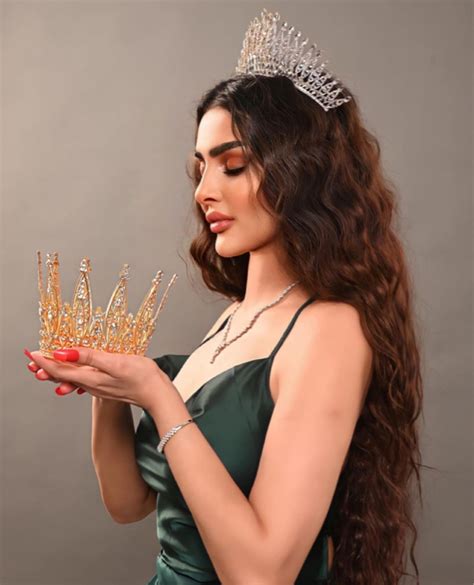 مرايتي ملكة جمال السعودية تتصدر التريند 10 صور تبرز أناقة رومي القحطاني