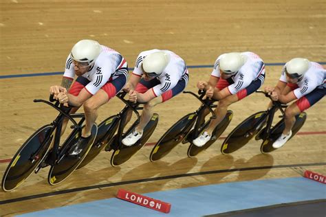 A look at how team gb's medal haul is tallying up at tokyo compared to the previous two olympics: Bradley Wiggins and co 'break team pursuit world record ...