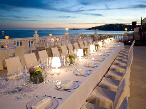 Von dort erstreckt er sich über 6km nach südosten bis s'arenal. Bodas y celebraciones en Palma de Mallorca | Hotel Santos ...