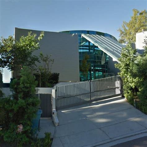 What home interior decor style will he have when he has a place of his own? Justin Bieber's House (leased) in Beverly Hills, CA ...