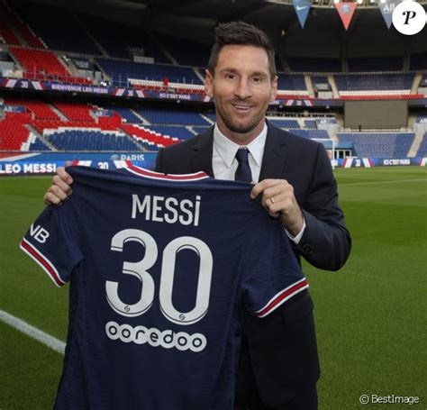 Combien Coûte Le Maillot De Lionel Messi - Lionel Messi à Paris : ses trois fils déjà avec les maillots du PSG