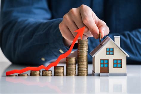 Let's look at some of the things that are happening and might influence the market. Toronto real estate market crash: Is it really possible ...