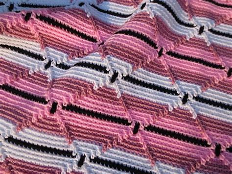 Ravelry Lesiannes Yarn Navajo Indian Afghan 3 Crochet Shell