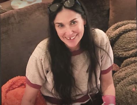 Demi Moore Reveals Shes Missing Her Two Front Teeth