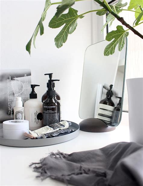 bathroom vanity tray ideas  organizing   sleek  page