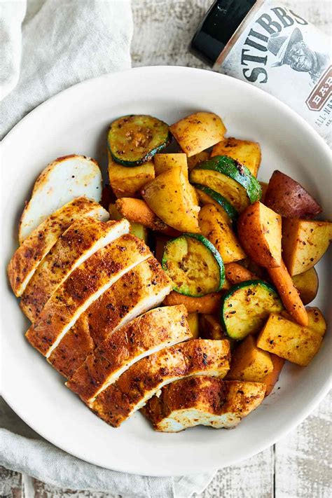 Grilling fruits and vegetables is a great idea, whether or not you're grilling meat or fish to go with them. Chicken and Vegetable Foil Packets Recipe - Oven Baked or ...