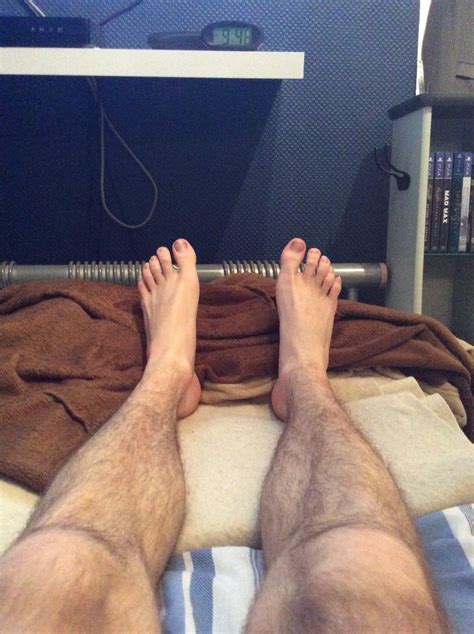 Footlover94 On Twitter Whose Sexy Feet Are Out Tonight Feet Gay