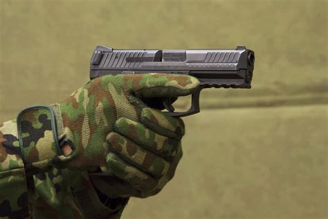 自衛隊の新拳銃 Sfp9 の仕様について ニュース アームズマガジンウェブ