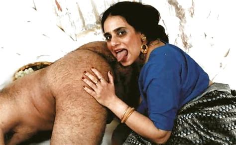 Indian Mature Whore Hot Aunty Sex With Her Client In Hotel 24 Pics