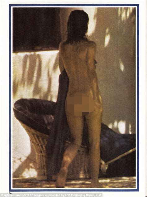 Nude Photos Of Jackie O That Caused A Global Media Storm In 1972