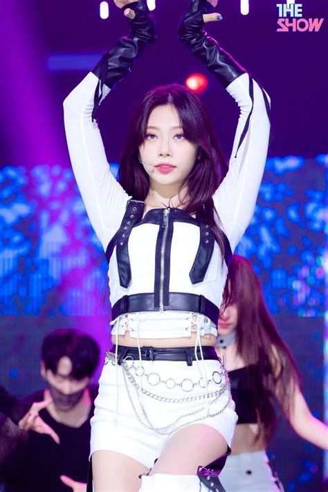 200901 Dreamcatcher - 'Boca' at The Show (SBS Website Update) | Dream