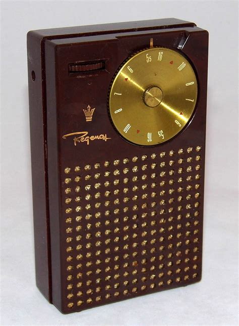 Vintage Regency Tr 1 Transistor Radio Mahogany Color 4 T Flickr