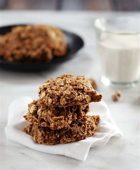 Place the sheet pan in the freezer for about 1 hour or until the cookies harden. These healthy Banana Oatmeal Cookies have no flour, no ...