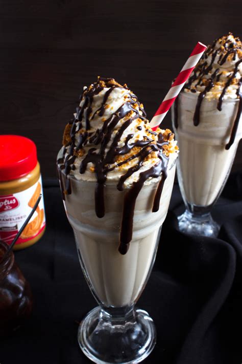 Having a shamrockin' good time. Biscoff Milkshake Pictures, Photos, and Images for ...