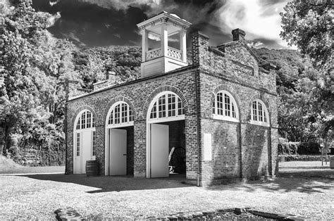 John Browns Fort 16698b Photograph By Guy Whiteley