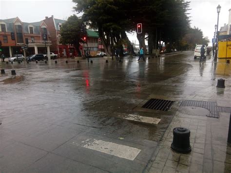 High tides and low tides, surf reports, sun and moon rising and setting times, lunar phase, fish activity and weather conditions in punta arenas. OvejeroNoticias Se mantienen condiciones de lluvia y ...