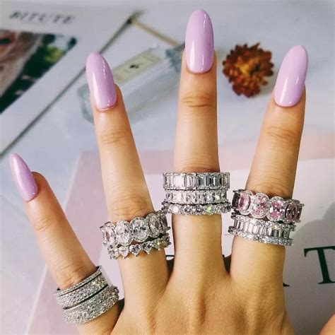 Kylie Jenner Signature Eternity Band Ring In Couture Oval Bijouterie