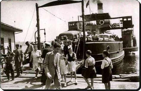 Üsküdar Vapur Iskelesi İlk Arabalı Vapur Suhulet 1940 Istanbul