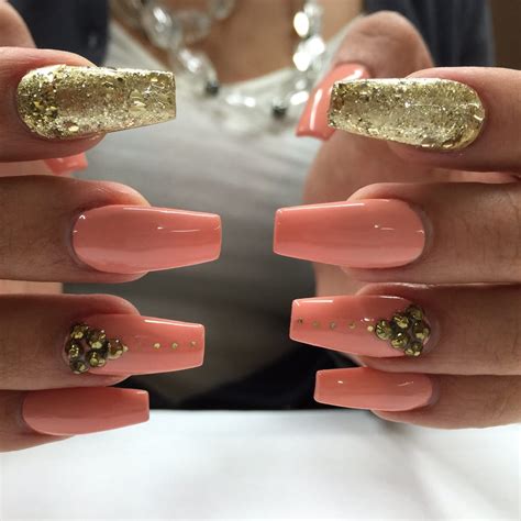 Nail salons near me open late and open on sundays are there to provide you with the brilliant nail care and treatment services. Nails Shop Near Me Open - NailsTip