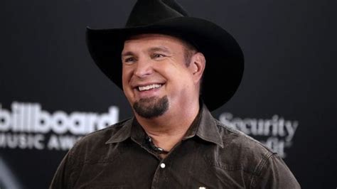Garth Brooks Net Worth Is He The Richest Country Singer In The World