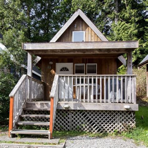 Find cottages to rent for dogs welcome holidays in ireland. Pet friendly accommodation in Ucluelet - Reef Point ...