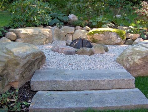 How to build a rustic lattice. Fire pit with gravel | pool | Pinterest
