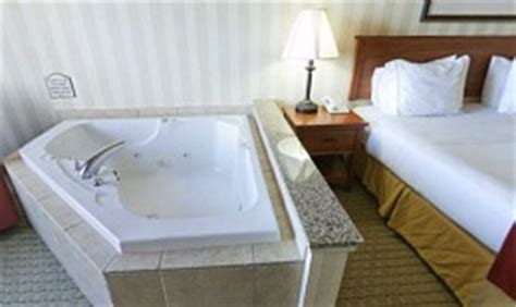 We live in a pleasant residential neighborhood of ne portland with quick access to shops, restaurants, the airport, and gateway max line, which will take you about anywhere in the portland area. Oregon Jacuzzi®Suites & Hot Tub Hotel Rooms, Honeymoon ...