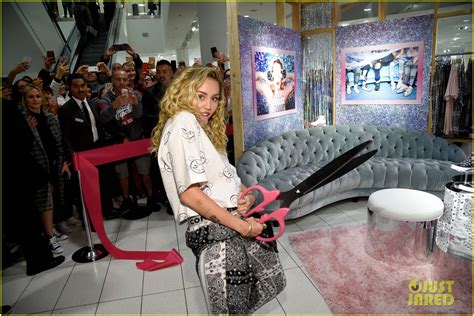 Photo Miley Cyrus Launches Converse Collection At The Grove Photo