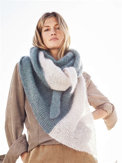 Click here for our cookie policy. Lana Grossa DRIEHOEKOMSLAGDOEK Brigitte No. 3 | Brigitte ...