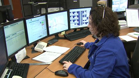 911 Dispatchers Give Conflicting Directives During Azana Incident