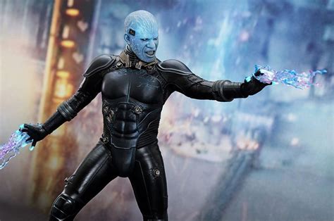 Preview Hot Toys Electro From The Amazing Spider Man 2